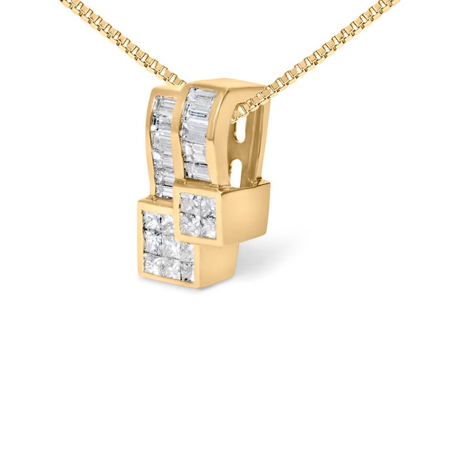 Contemporary 14K Yellow Gold 1 1/2 cttw Princess and Baguette Cut Diamond Geometric Pendant Necklace (H-I Color, VS1-VS2 Clarity) For Sale - Image 3 of 5