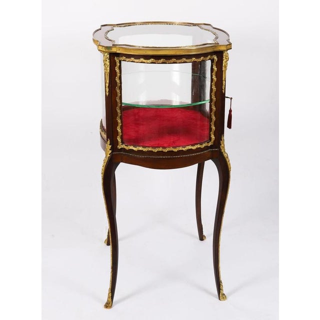 Antique Ormolu Mounted Bijouterie Display Cabinet, 19th Century For Sale - Image 14 of 18