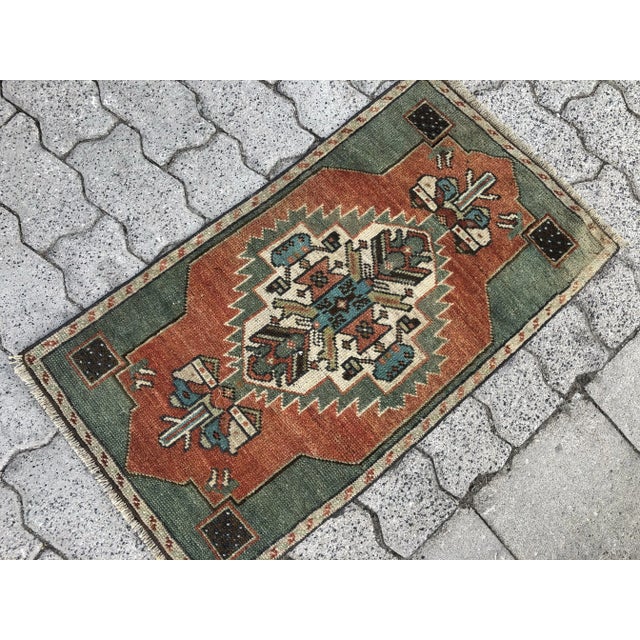1960s Turkish Handmade Small Door Mat Rug For Sale - Image 4 of 6