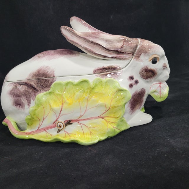 Figurative Vintage Hand-Painted Jay Willfred Diu Andrea by Sadek Bunny Rabbit Tureen For Sale - Image 3 of 12