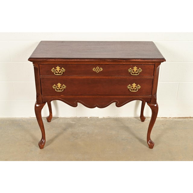 Queen Anne Carved Mahogany Lowboy Dresser or Console Table For Sale - Image 16 of 16