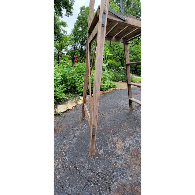 Farmhouse Early 20th Century Vintage Ladder With Platform, Goshen Manufacturing Co. For Sale - Image 3 of 12