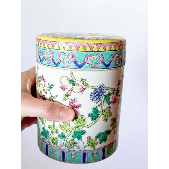 Chinoiserie Vintage Famille Rose Porcelain Peony Chinoiserie Tea Jar Canister For Sale - Image 3 of 8