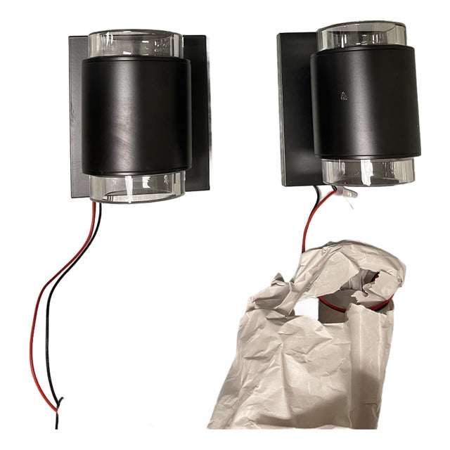 Visual Comfort Voto Wall Sconces Black - a Pair For Sale