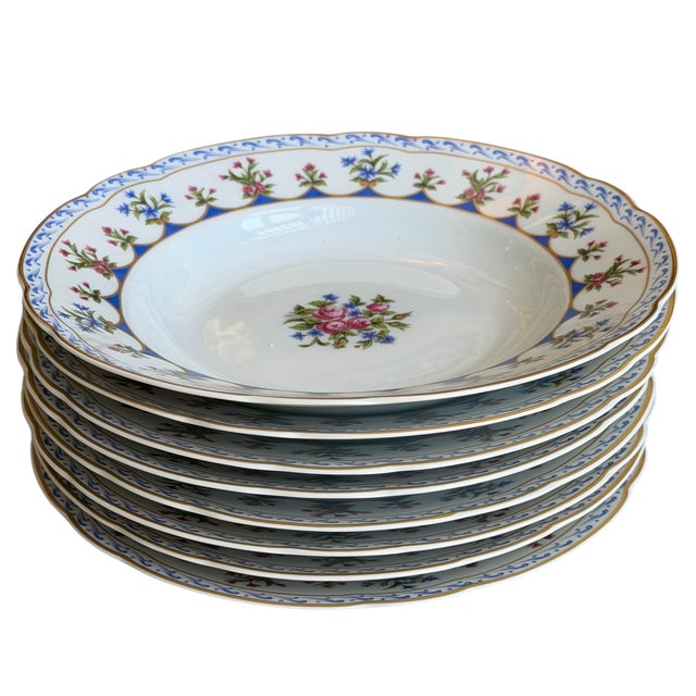 French Set of 8 Bernardaud Chateaubriand Blue Limoges Porcelain Wide Rim Shallow Soup Bowls For Sale - Image 3 of 5