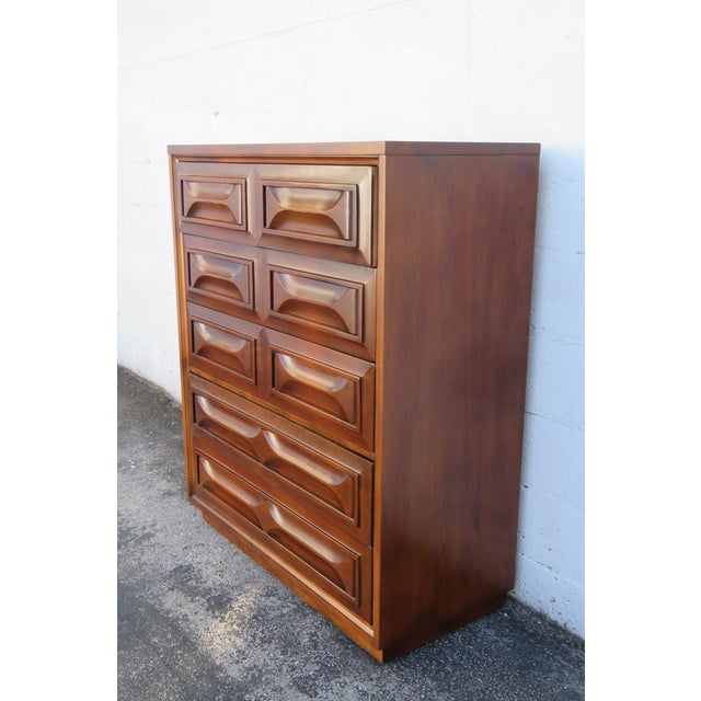 Mid-Century Modern Mid Century Modern Tall Chest of Drawers 6291 For Sale - Image 3 of 16