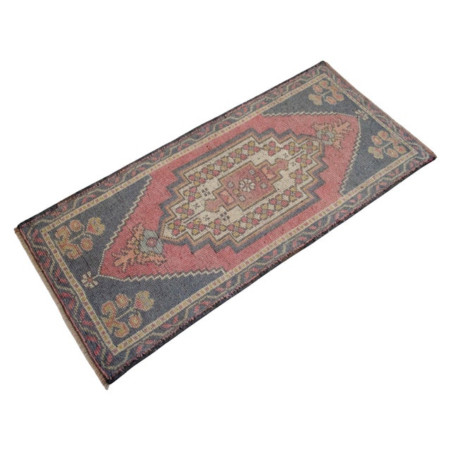 1970s Hand Knotted Small Turkish Rug Wool Door Mat Entry Decor - 21'' X 45'' For Sale - Image 4 of 12
