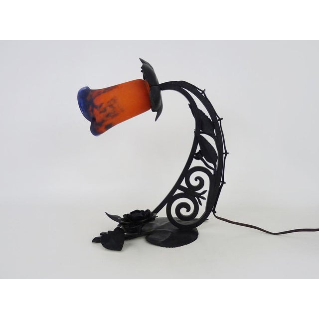 1930s Art Deco Tulip Lamp Noverdy with Black Wrought Iron Base, 1930s For Sale - Image 5 of 11