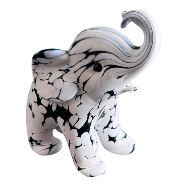 Archimede Seguso "Bianco Nero" Murano Glass Large Elephant Sculpture, Vintage 1960s MCM (Attributed) For Sale