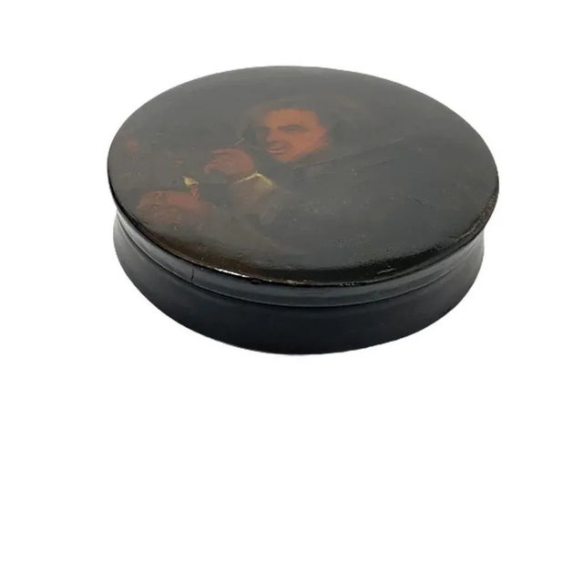 Papier-Mâché Snuffbox Painted with a Portrait of a Smoking Man For Sale - Image 3 of 6