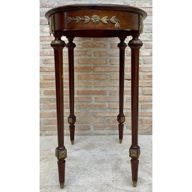 Mid 20th Century French Oak Wood Oval Side Table, 1950s For Sale - Image 9 of 12