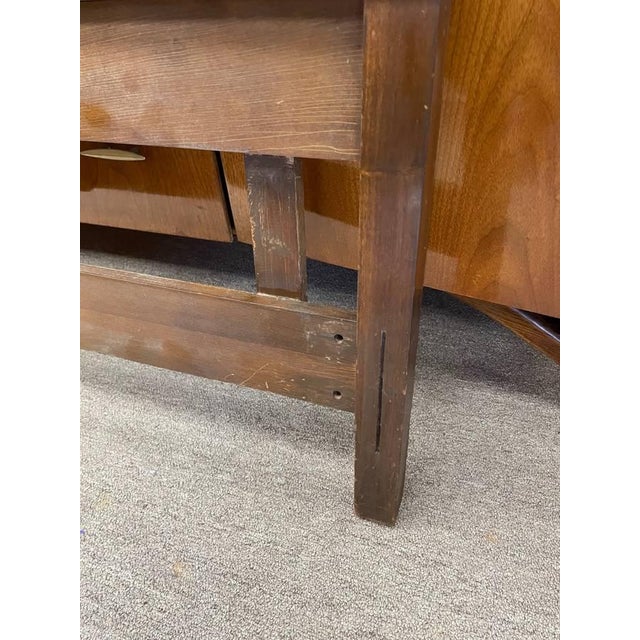 Mid Century Modern 1960 Bedroom Headboard, Attributed to Piet Hein, Daniel Jones, Floating Sculptural, Walnut Wood For Sale In New York - Image 6 of 11