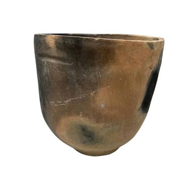 Contemporary Gafsa Clay Vessel For Sale - Image 3 of 5