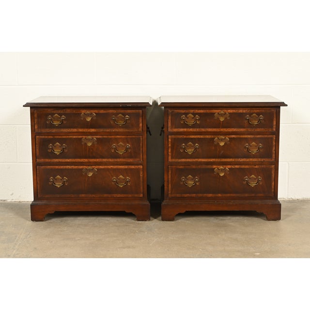 Baker Furniture Style Georgian Banded Flame Mahogany and Burlwood Three-Drawer Bedside Chests, Pair For Sale - Image 14 of 14