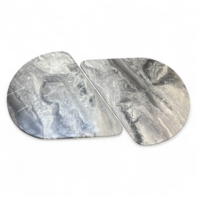 Italian Teardrop Low Tables in Gray Arabescato Marble, 1980s, Set of 2 For Sale - Image 6 of 7