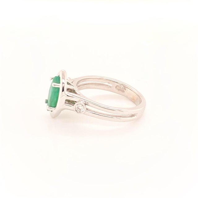 Green Diamond Emerald Ring 14k White Gold 0.94 TCW Custom Certified For Sale - Image 8 of 8