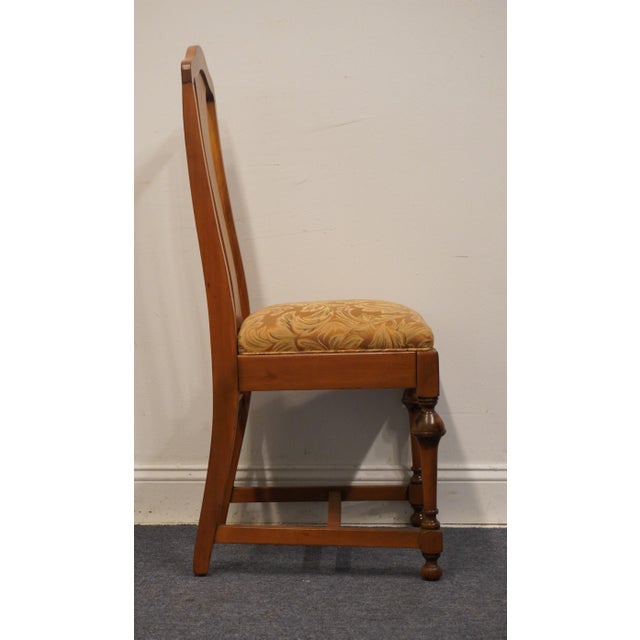 Wood Vintage Antique Solid Cherry Traditional Federal Sheraton Style Dining Side Chair For Sale - Image 7 of 8