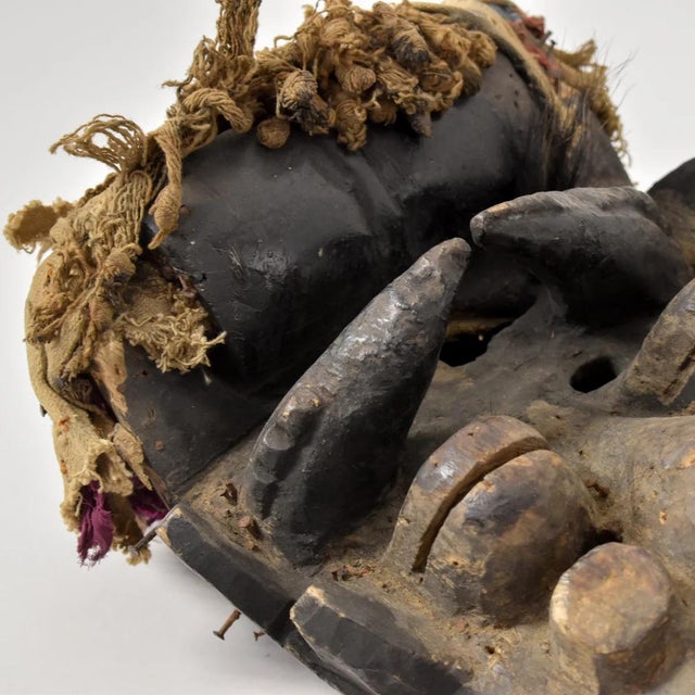 Wood Early 20th Century Dan Guerre Guere Mask Cote d'Ivoire For Sale - Image 7 of 10