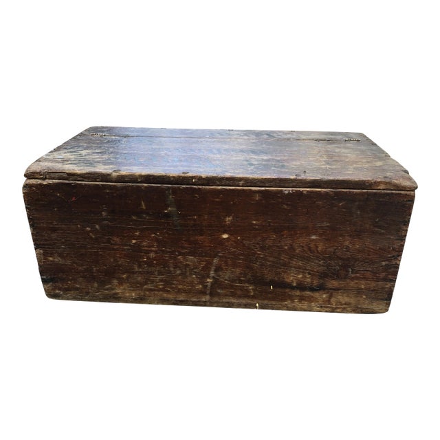 1930s Rustic Distressed Small Wooden Trunk For Sale