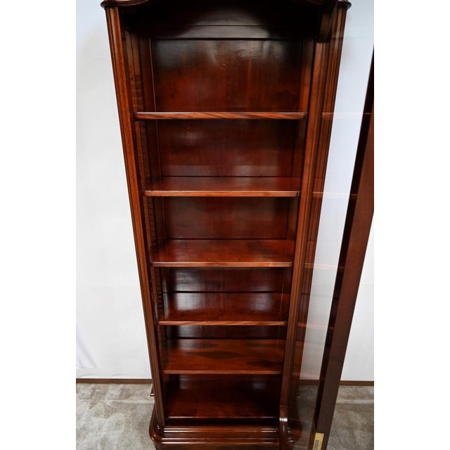 Napoleon III Style Showcases in Mahogany, 19th Century, Set of 2 For Sale - Image 16 of 18