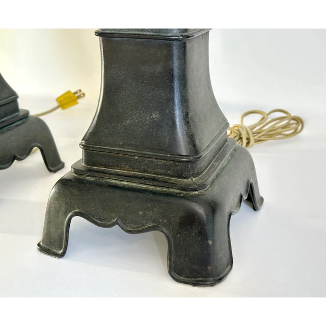 Metal Pair of 1960s Gu Form Archaistic Chinese Style Verdigris Bronzed Lamps For Sale - Image 7 of 11