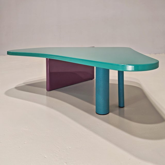 1980s Asymmetrical Coffee Table in Glossy Lacquer from Saporiti Italia, 1980s For Sale - Image 5 of 18