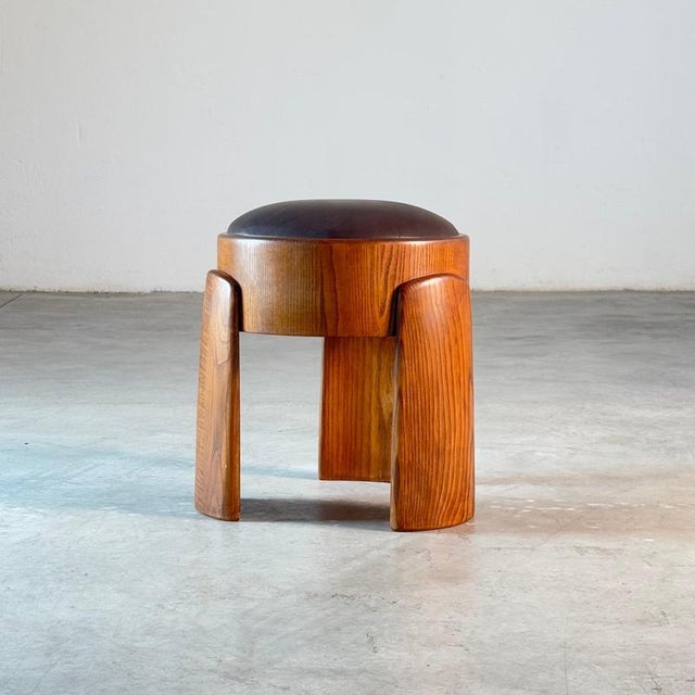 Sculptural Stools in Ash Wood and Leather by FORME, 2025, Set of 2 For Sale - Image 9 of 11