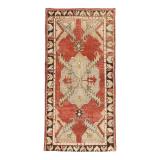 Galerie Shabab Collection Mid-20th Century Turkish Oushak Throw Rug For Sale