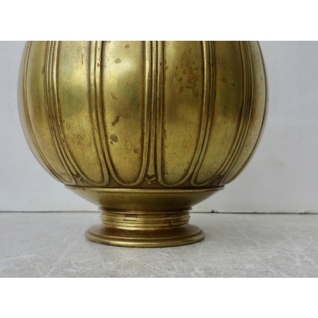 Grand Tour Grand Tour Bronze Vessel With Double Eros Late 19th For Sale - Image 3 of 9
