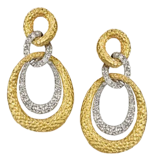 Late 20th Century Pair of 18k Hammered Gold Earrings
