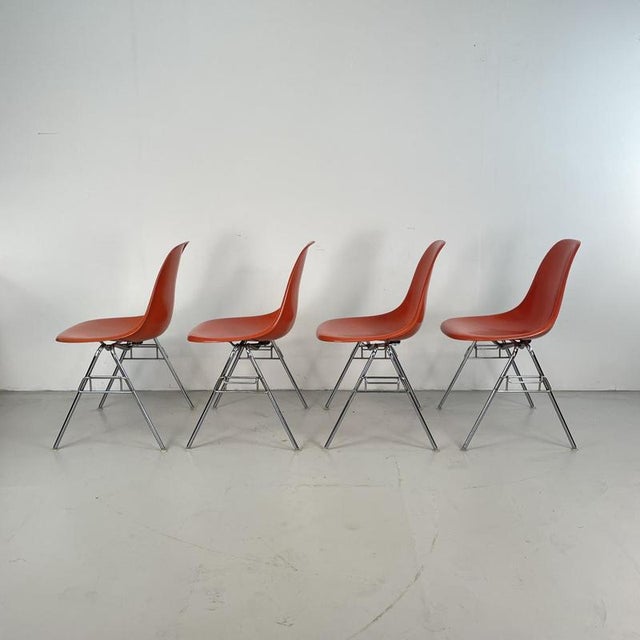 Beige DSS Side Chairs by Eames for Herman Miller, 1960s, Set of 4 For Sale - Image 8 of 16