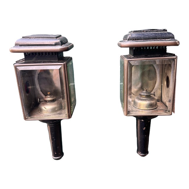 Pair of 19th Century Carriage Lanterns. For Sale