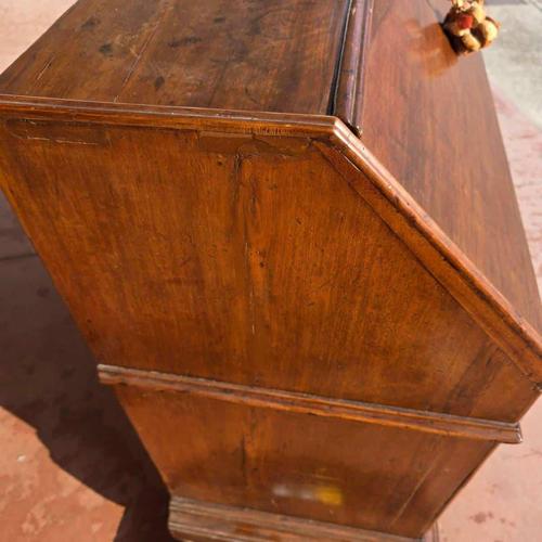 2000 - 2009 Antique Walnut Secretaire with Rocaille Bronze and Internal Compartment For Sale - Image 5 of 18