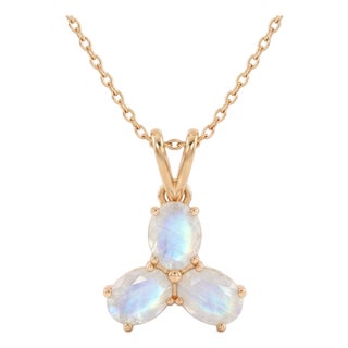 Rainbow Moonstone Pendant Necklace | Floral Cluster Gemstione Necklace | June Birthstone Pendant for Woman For Sale