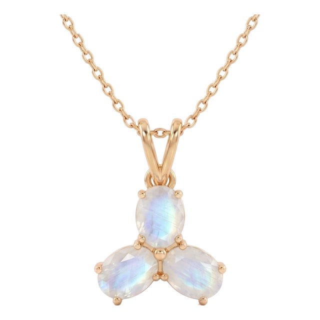 Rainbow Moonstone Pendant Necklace | Floral Cluster Gemstione Necklace | June Birthstone Pendant for Woman For Sale
