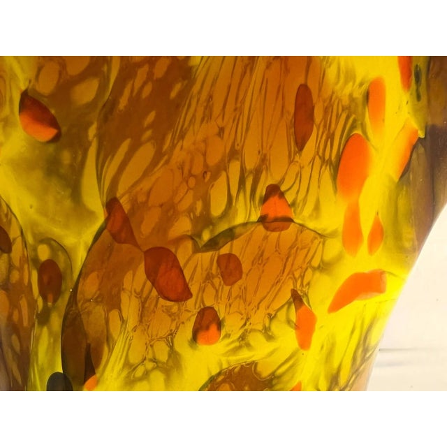 Vintage Murano Style Handblown Handkerchief Vase With Mottled/Confetti Amber and Brown For Sale - Image 13 of 14