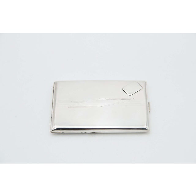 Rectangular Silver Cigarette Case with Engraved Bands For Sale - Image 4 of 4