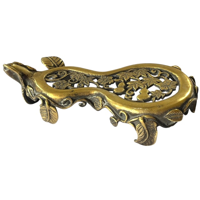 Bunny Williams Home Vintage Chinoiserie Ornate Brass Gourd Form Riser Stand Trivet For Sale - Image 4 of 11