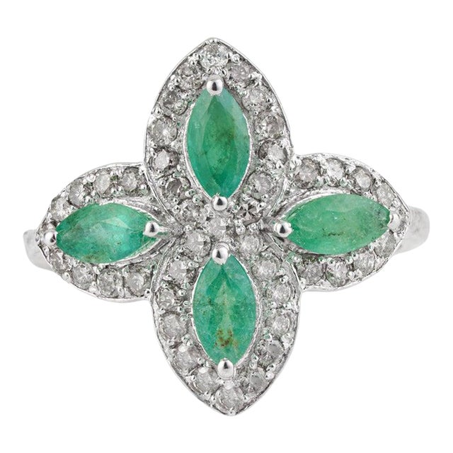 925 Sterling Silver Floral Clover Cocktail Emerald & Diamond Ring, Size 8 For Sale