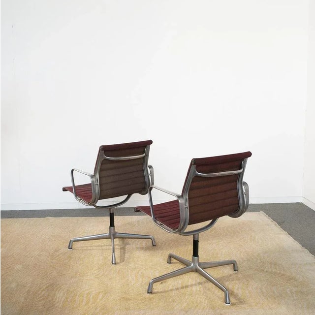 Mid-Century Modern Set of Lounge Chairs by Charles & Ray Eames for Herman Miller, 1970s For Sale - Image 3 of 12