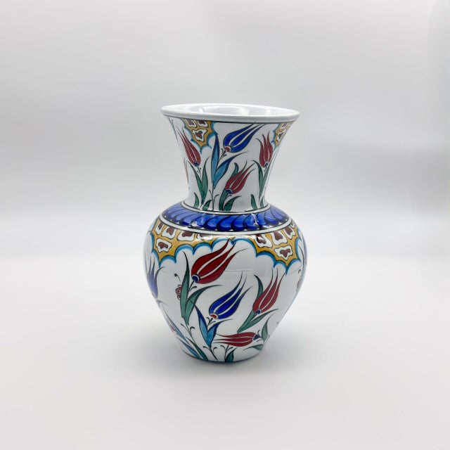 Ceramic Handmade Ceramic Floral Vase (20cm) Red Tulip and Golden Garden Pattern For Sale - Image 7 of 8