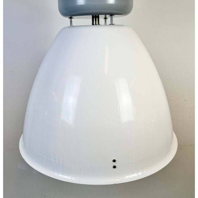Large Industrial White Enamel Factory Lamp from Elektrosvit, 1990s For Sale - Image 4 of 17