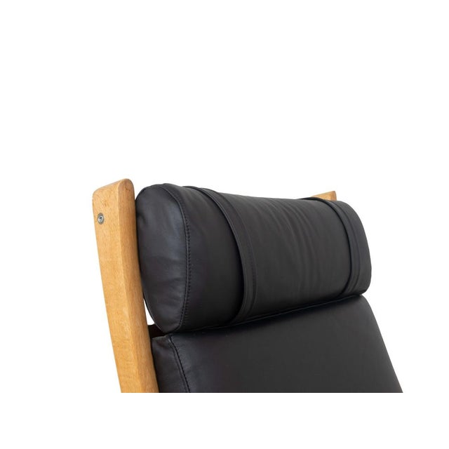 GE 265 Armchair by Hans J. Wegner for Getama For Sale - Image 10 of 11
