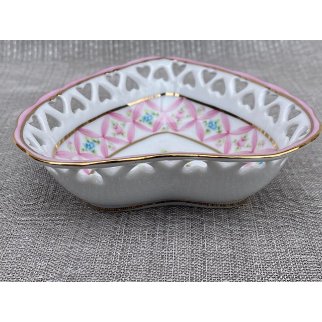 White Vintage Hand Painted Reticulated Porcelain Heart Dish For Sale - Image 8 of 10
