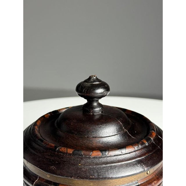 Tobacco Jar, 19th Century For Sale - Image 6 of 10