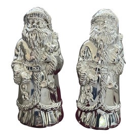 Example of Holiday Salt and Pepper Shakers