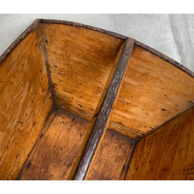 Antique Elm Wood Gathering Basket With Original Iron Details For Sale - Image 4 of 12