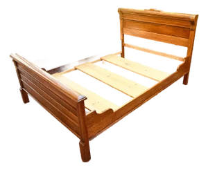 Vintage American Red Oak Full-Size Bed Frame – Traditional Paneled Headboard, Circa 1930s–1940s