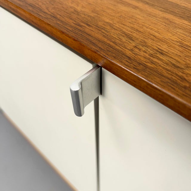 Vintage Model 119 Sideboard by Florence Knoll for Knoll International, 1960s For Sale - Image 13 of 18