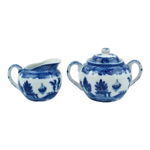 Late 20th Century Blue Willow Design Lidded Sugar Bowl and Creamer - 2 Pieces
